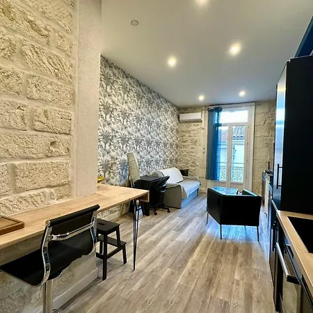 בית נופש L'inedit- Modern With Air-conditioned And Near The Center!