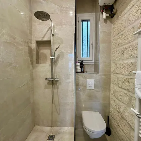 L'inedit- Modern With Air-conditioned And Near The Center! *