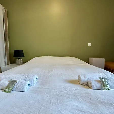 Сasa de vacaciones L'inédit- Modern With Air-conditioned&near The Center!